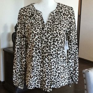 Old Navy leopard blouse S